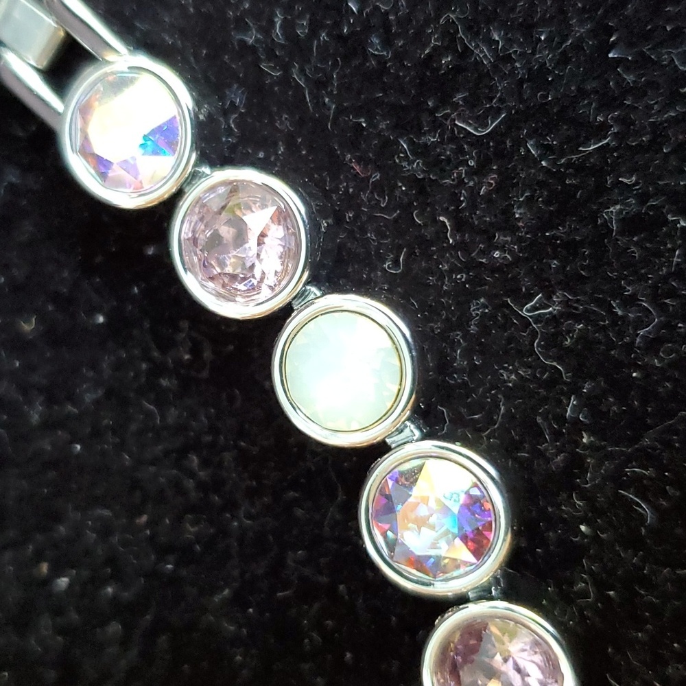 Touchstone Crystal by Swarovski TCS ice bracelet - pink & Aurora Borealis new